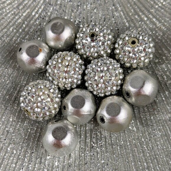 Large Silver Sparkly Beads - Picture 1 of 3